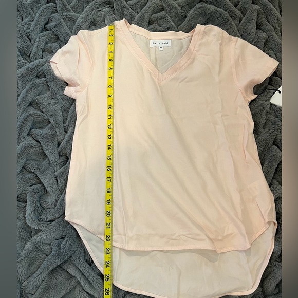 NWT Bellah Dahl V-Neck T-Shirt Size XS - Picture 11 of 11